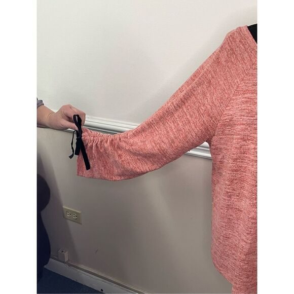 Hannah Coral Colored Long Sleeve Blouse Size X-Large - Picture 2 of 5